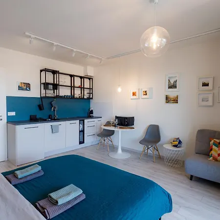 Monay - Albelli * Košice